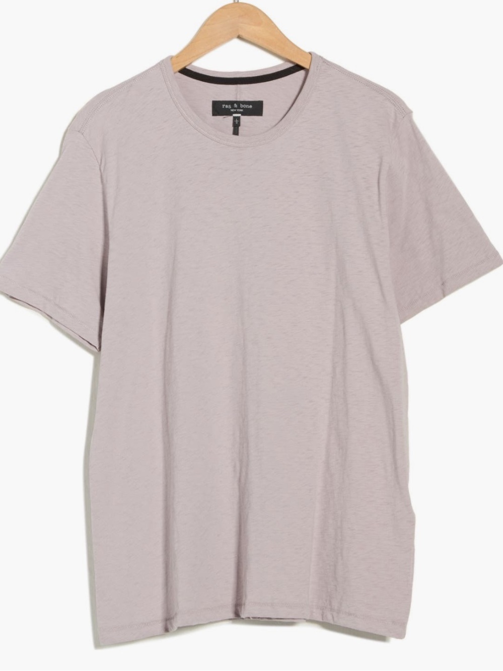 rag & bone 
GREY PURPLE
CLASSIC LIGHTWEIGHT 
SLUB JERSEY TEE 
Size large